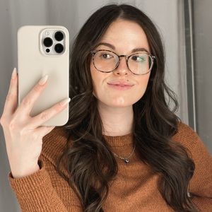 Meet your Posher, Britney